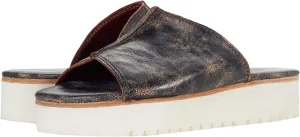 Bed:Stu Fairlee II Women's Sandal