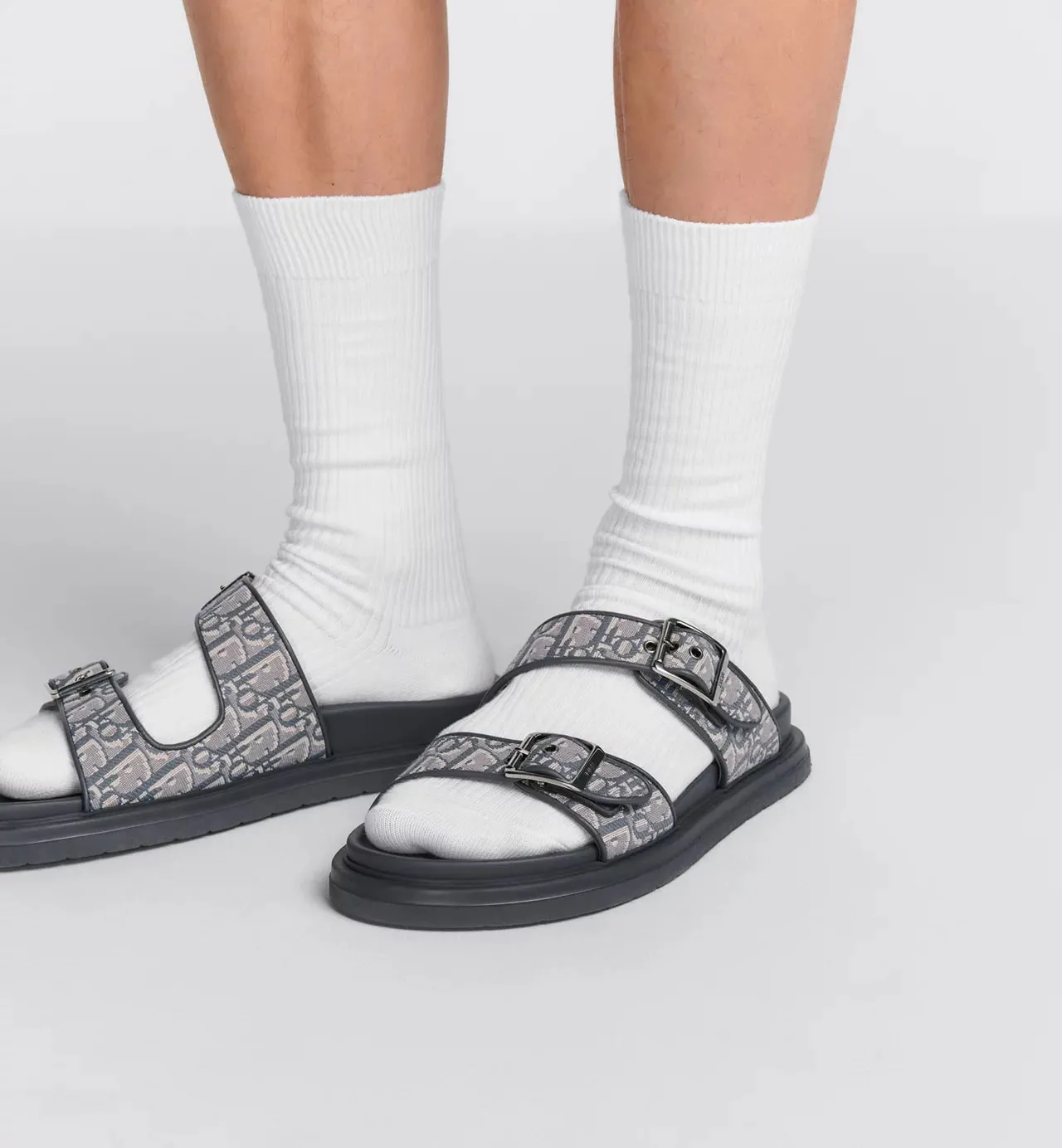 DIOR SANDALS (04)