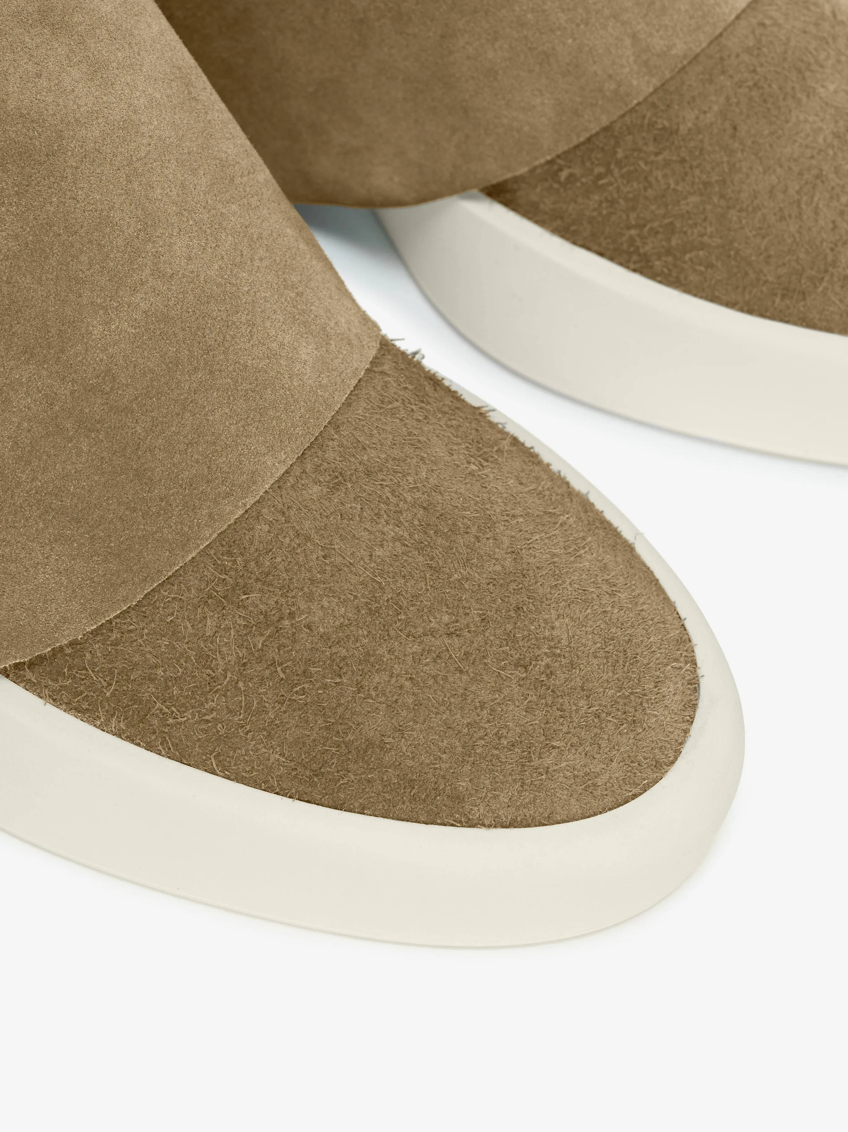 Low Smart design Loyal customers Moc
