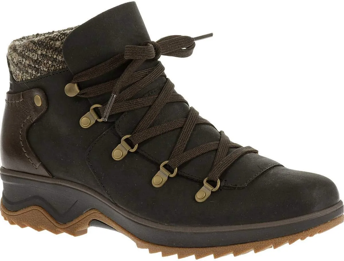 Merrell Women's Black Eventyr Bluff Waterproof 6 B(M) US