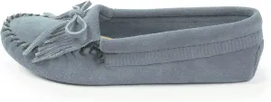 Minnetonka Women's Kilty Soft Leather Sole Moccasin