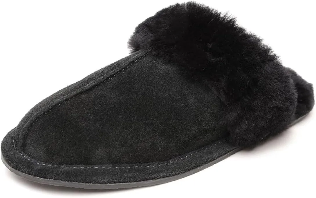 Minnetonka Women's Sheepskin Slides