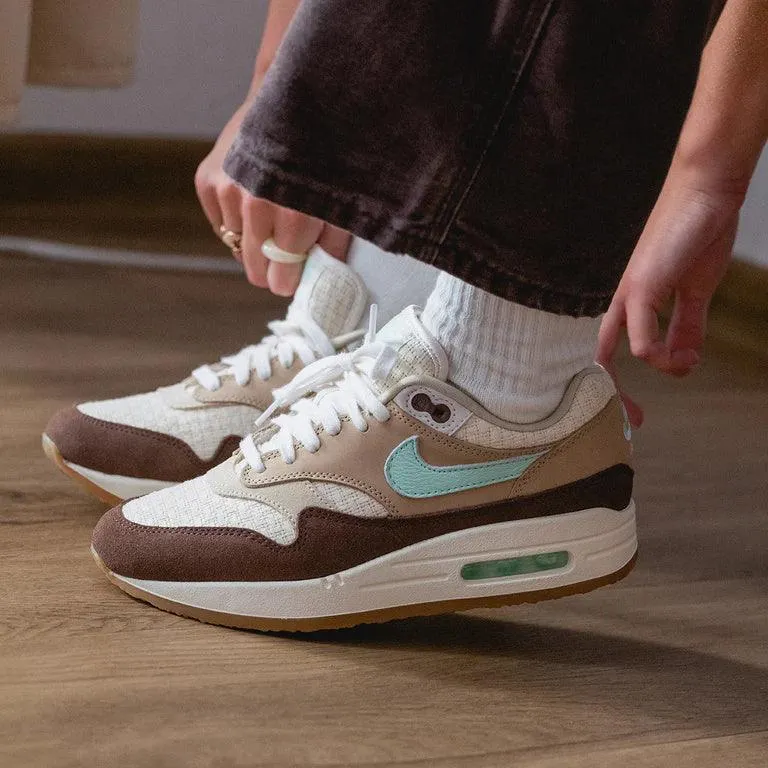 Nike Air Max 1 'Crepe Hemp' 2022