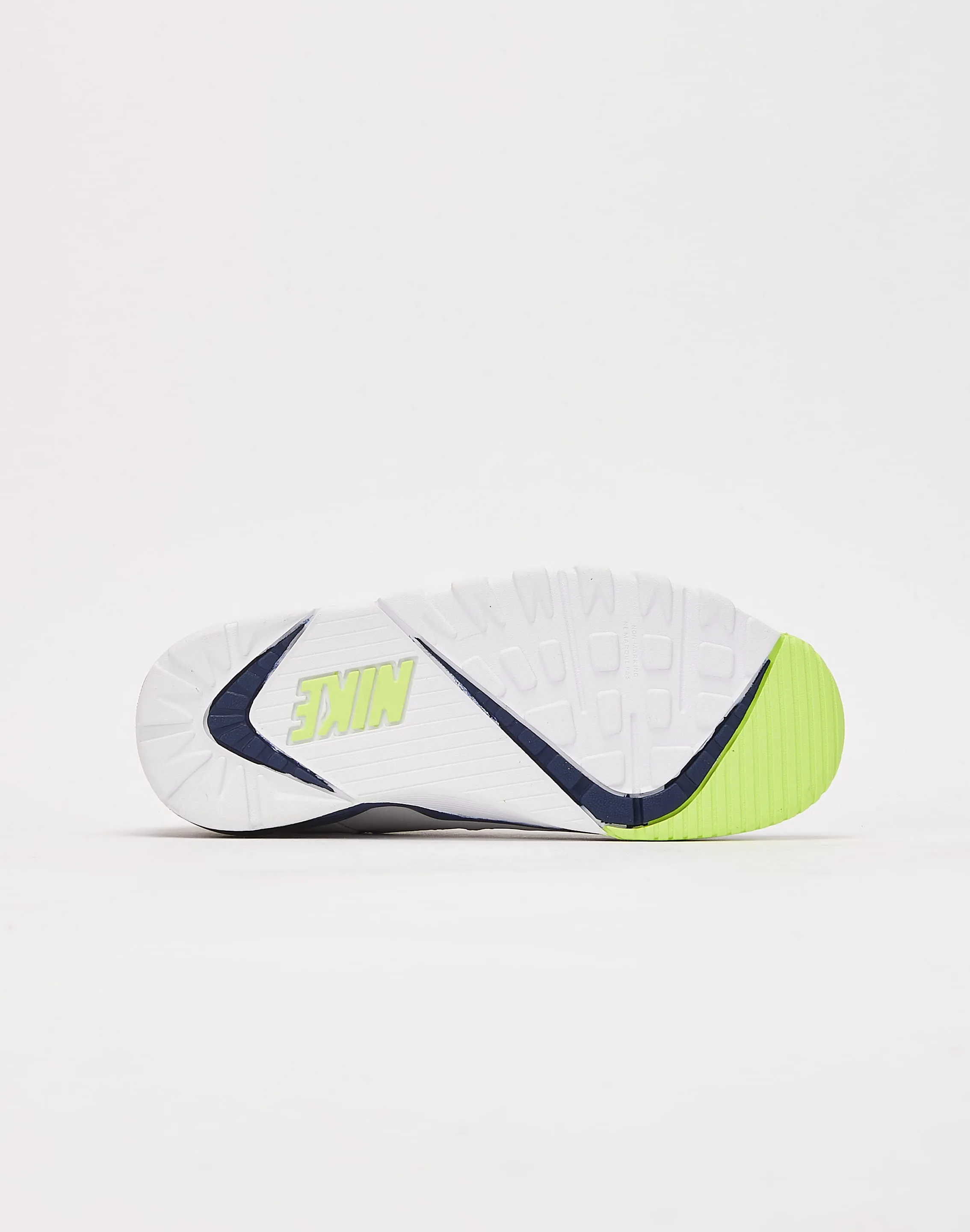 Nike Air Trainer SC Grade-School