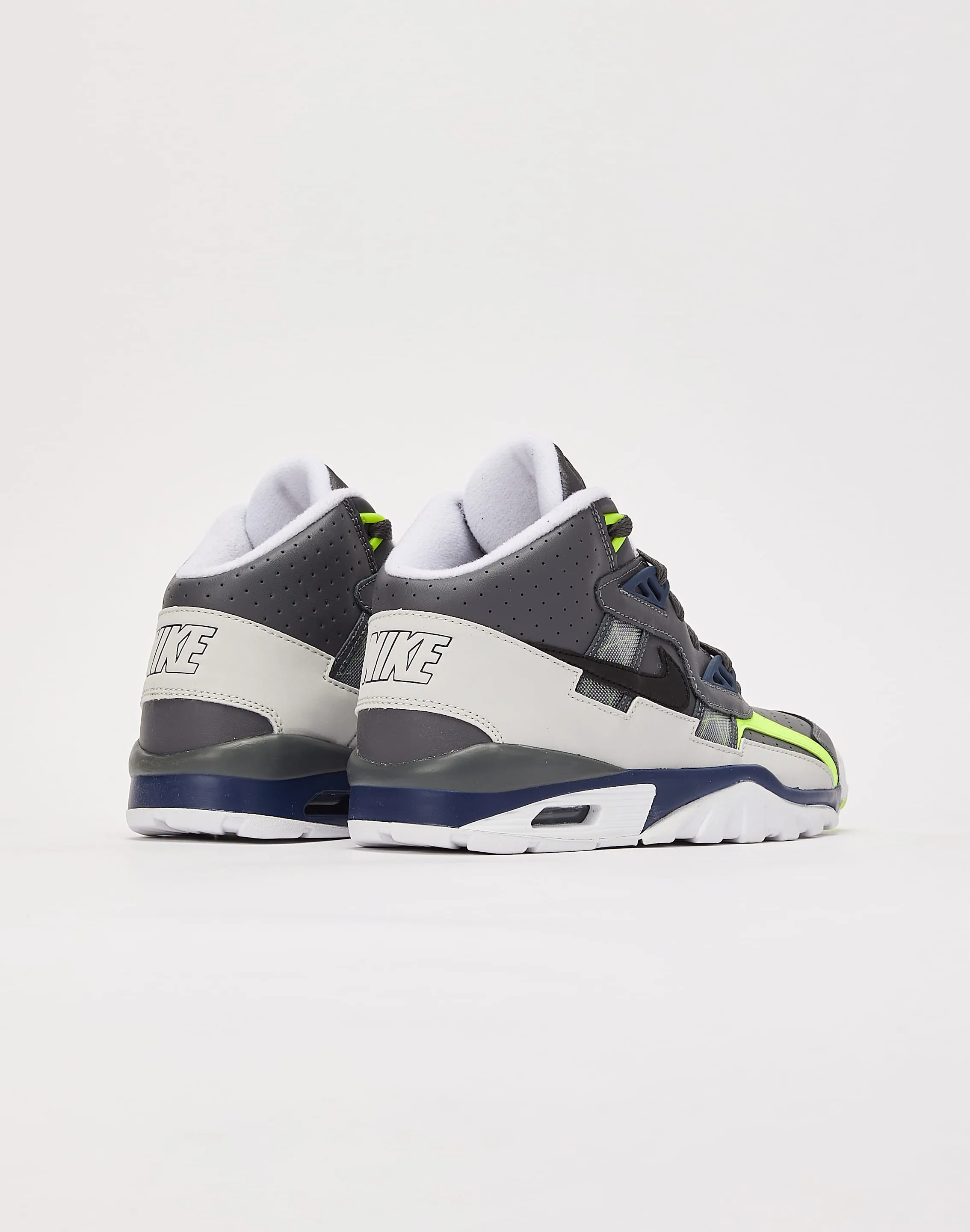 Nike Air Trainer SC Grade-School