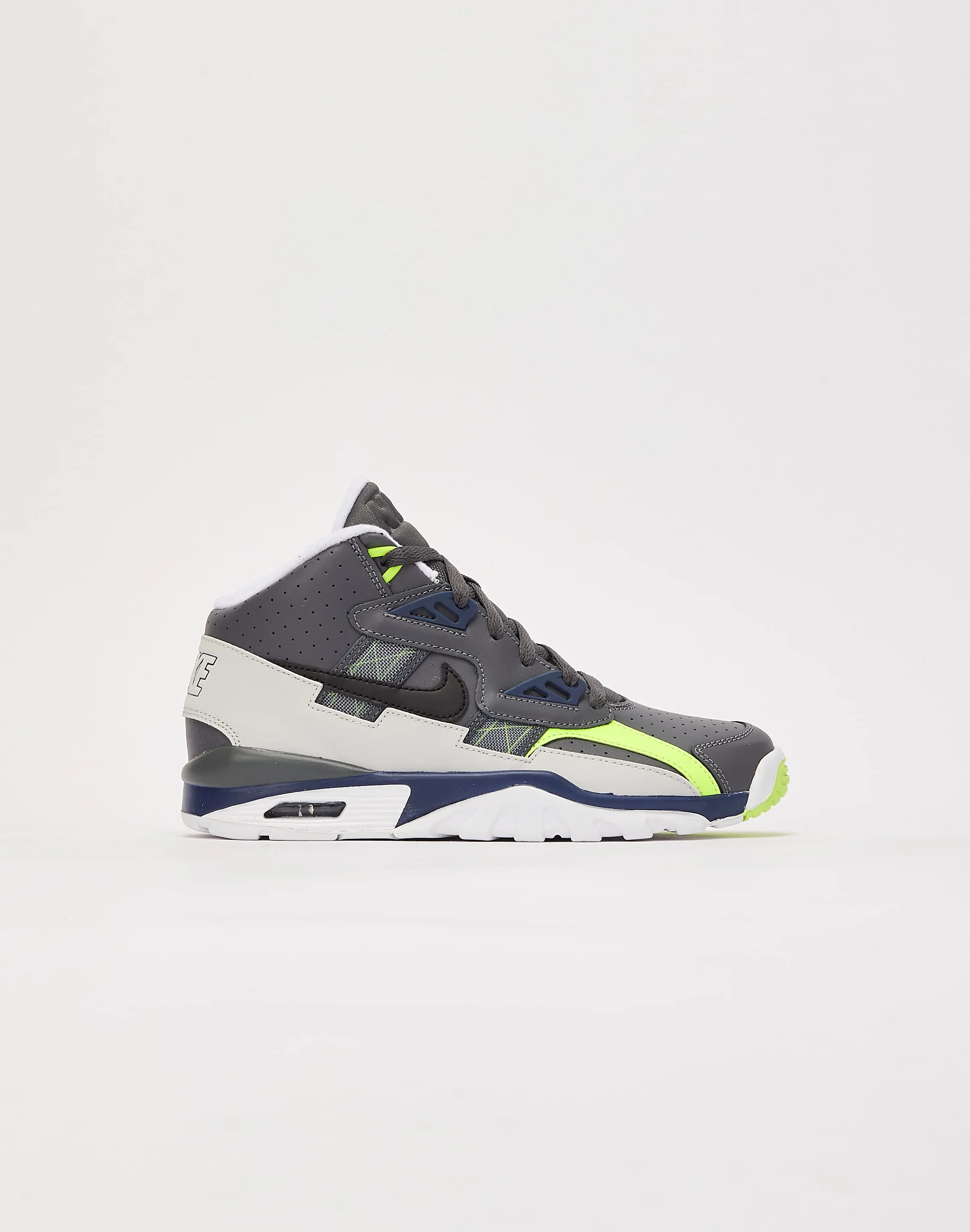 Nike Air Trainer SC Grade-School