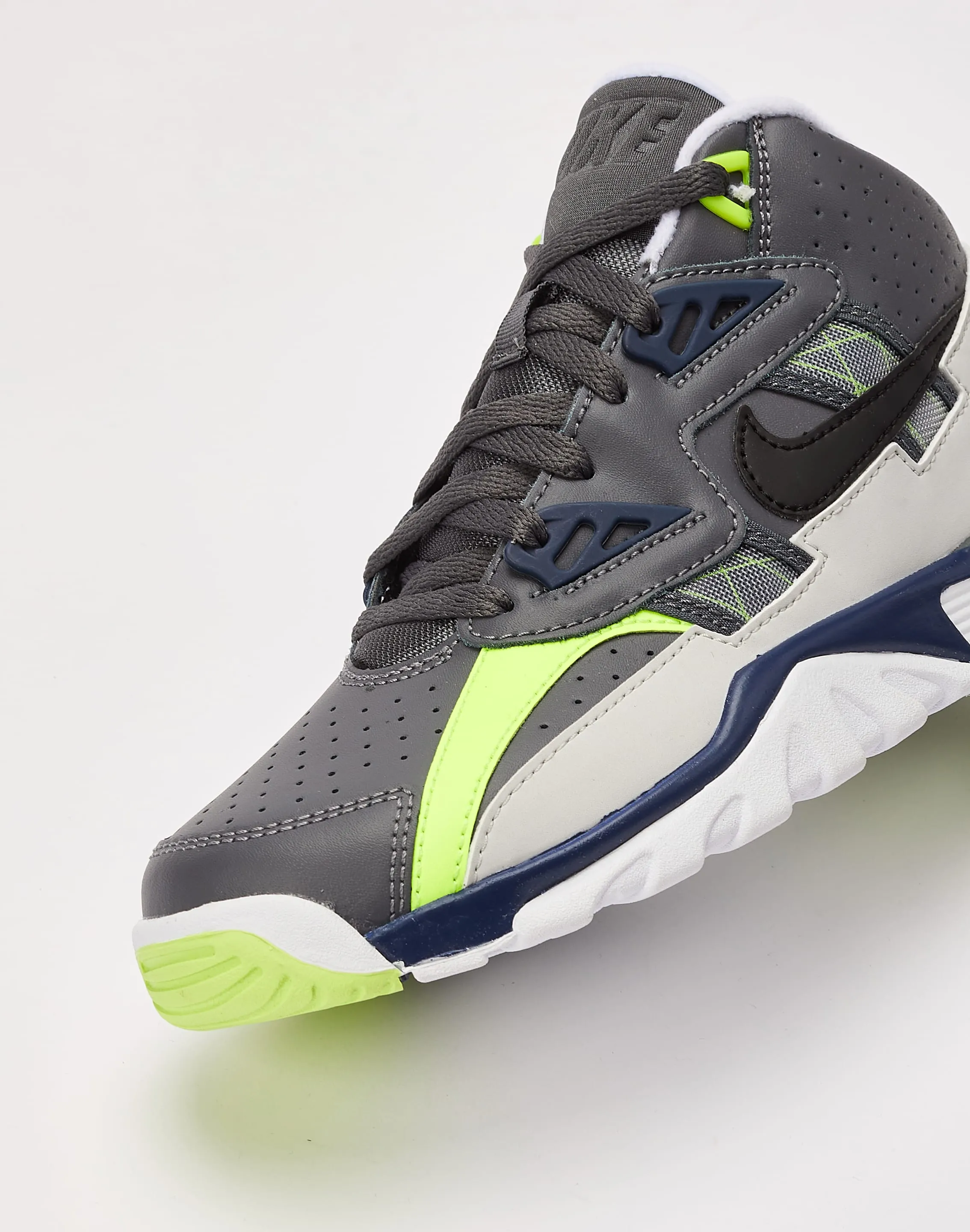 Nike Air Trainer SC Grade-School