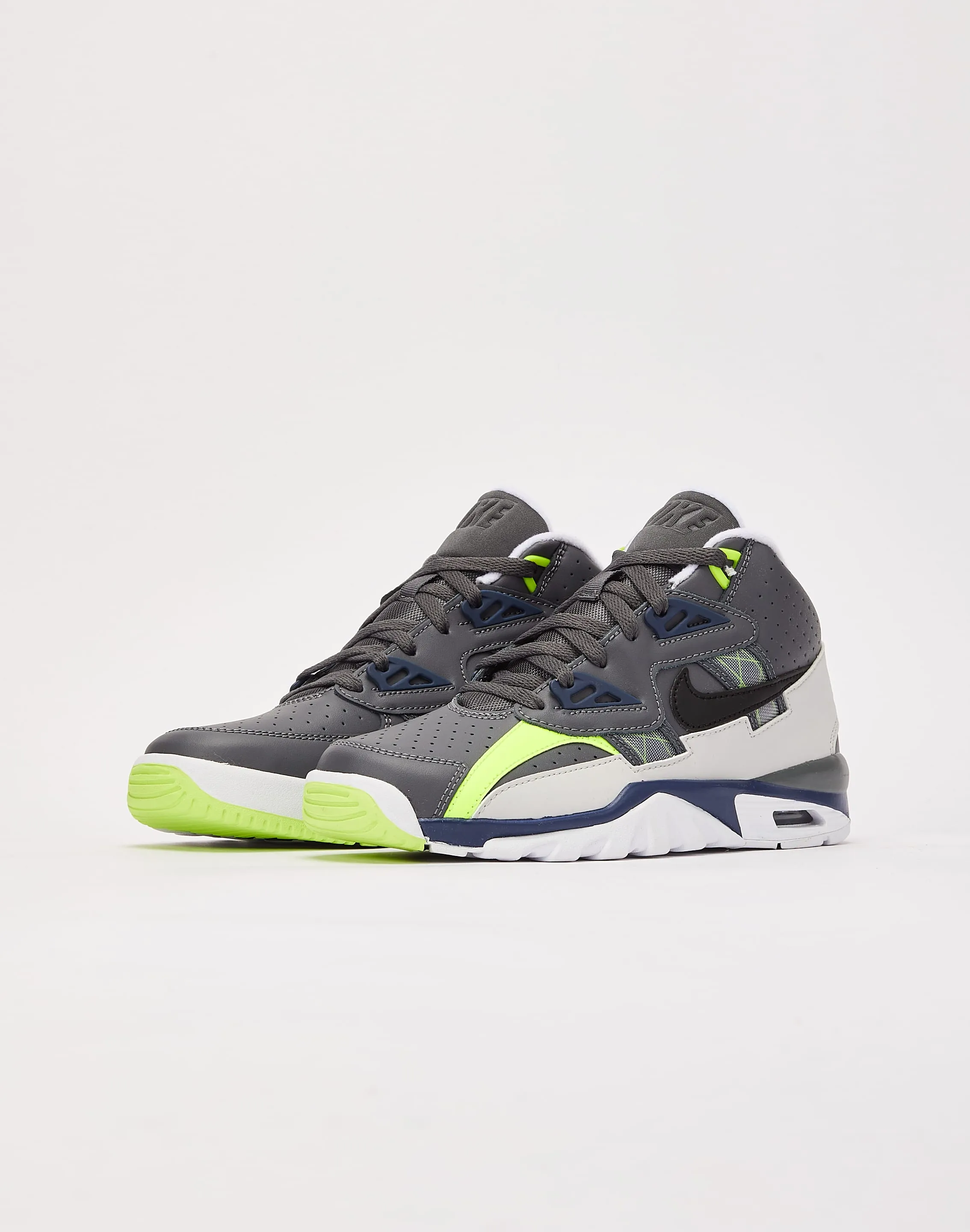 Nike Air Trainer SC Grade-School