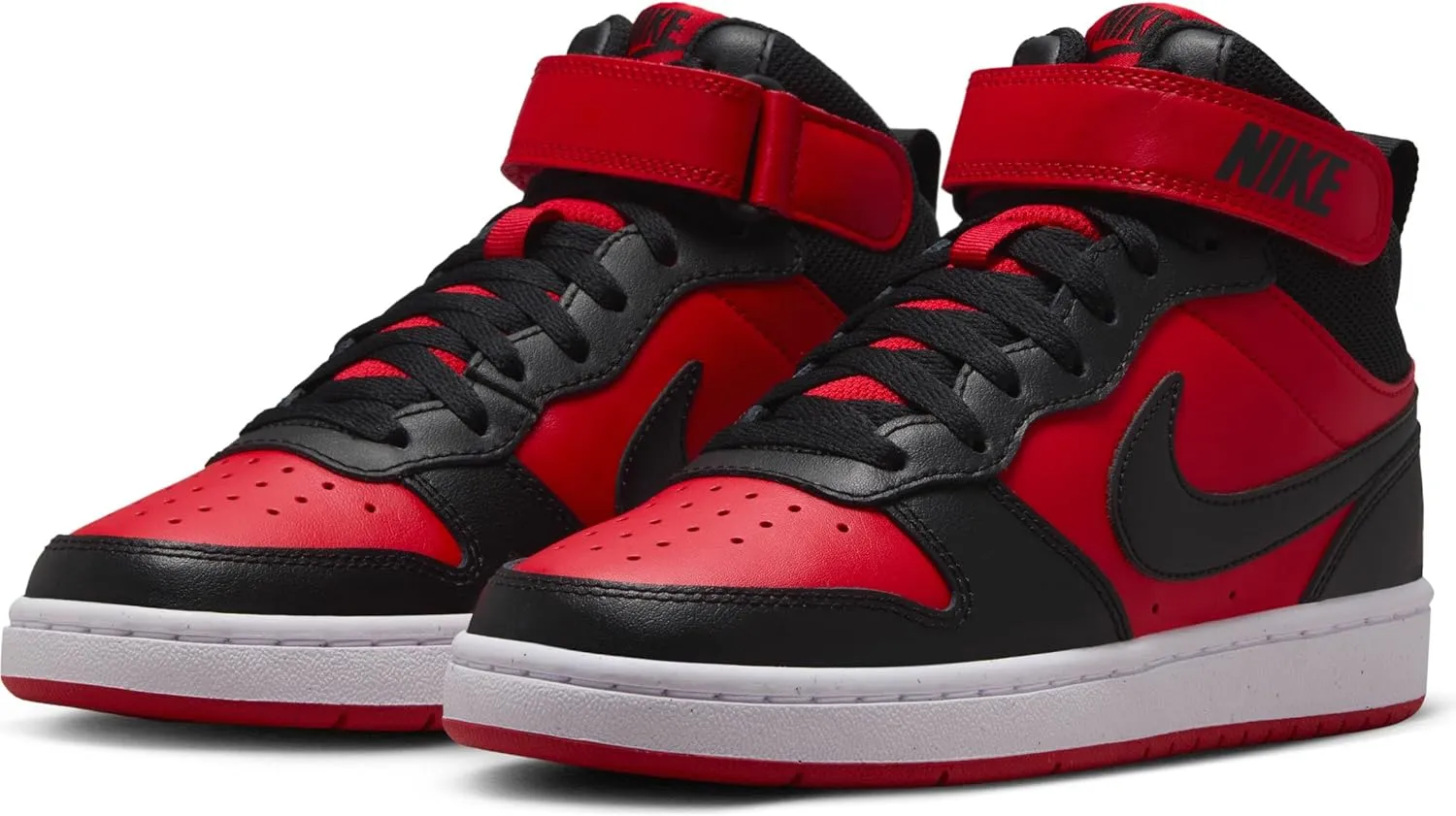 NIKE Boy's Sneaker