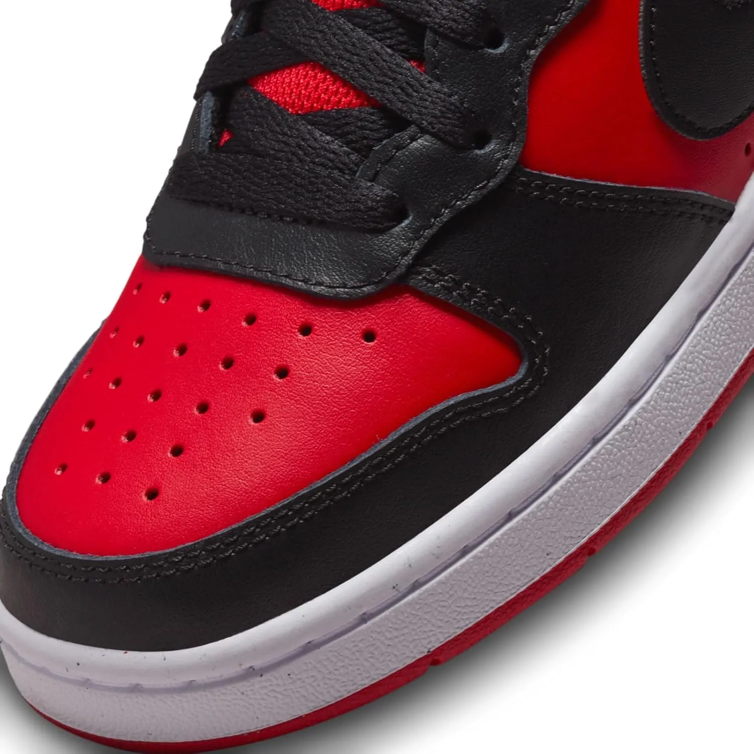 NIKE Boy's Sneaker