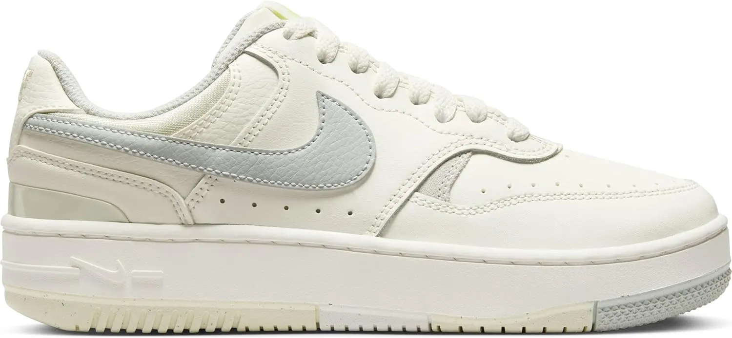 Nike Men's Sneaker