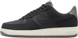 NIKE Men's Sneaker