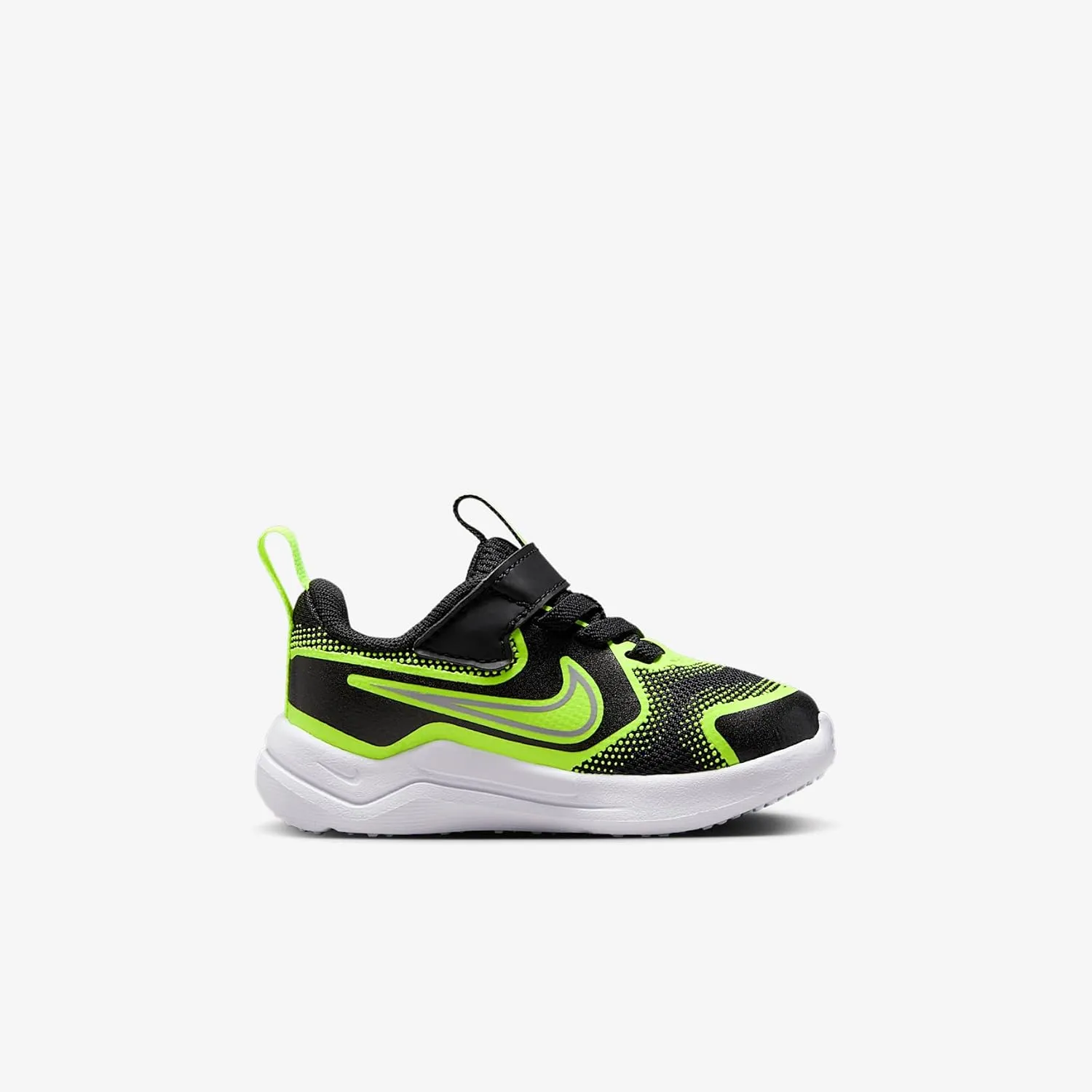 Nike Unisex-Child Cosmic Runner Shoes Sneaker