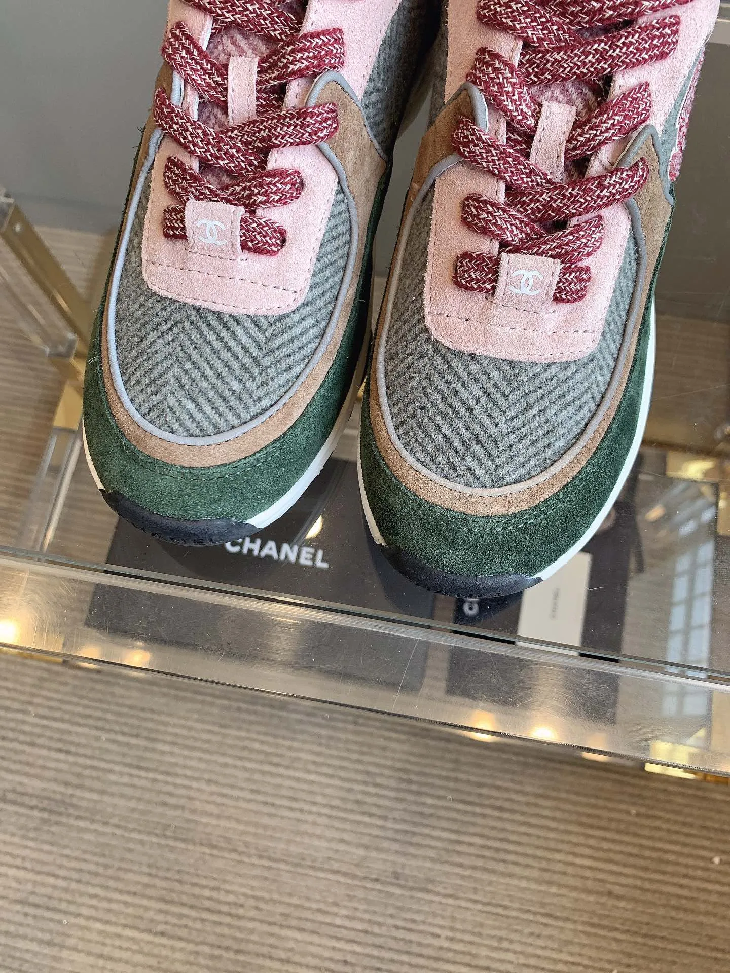 Sneaker 145635 Multicolor In Durable materials Suede Artistic flair CHANEL