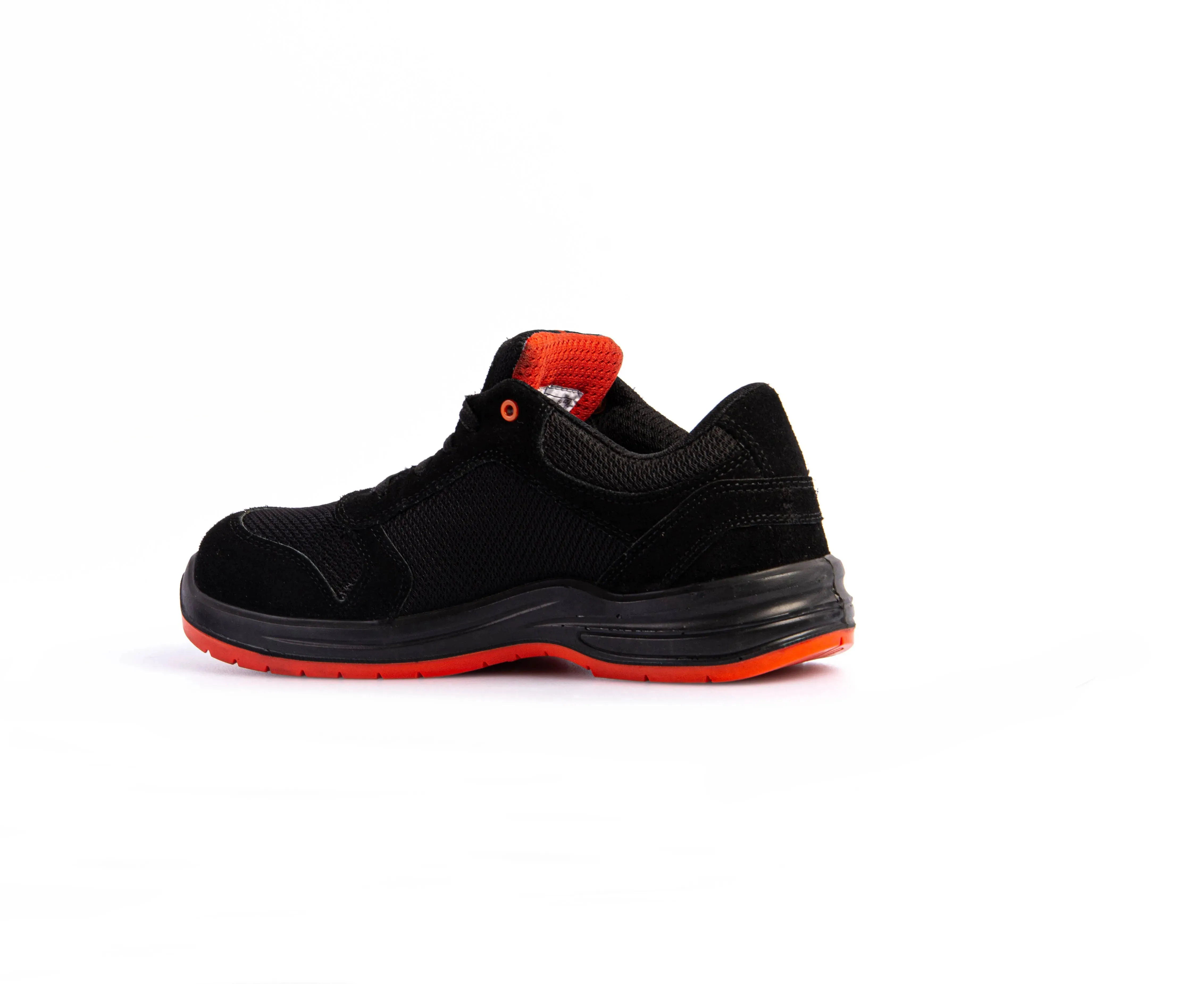 Unbreakable U117 Reef Low S1P Black Trainer