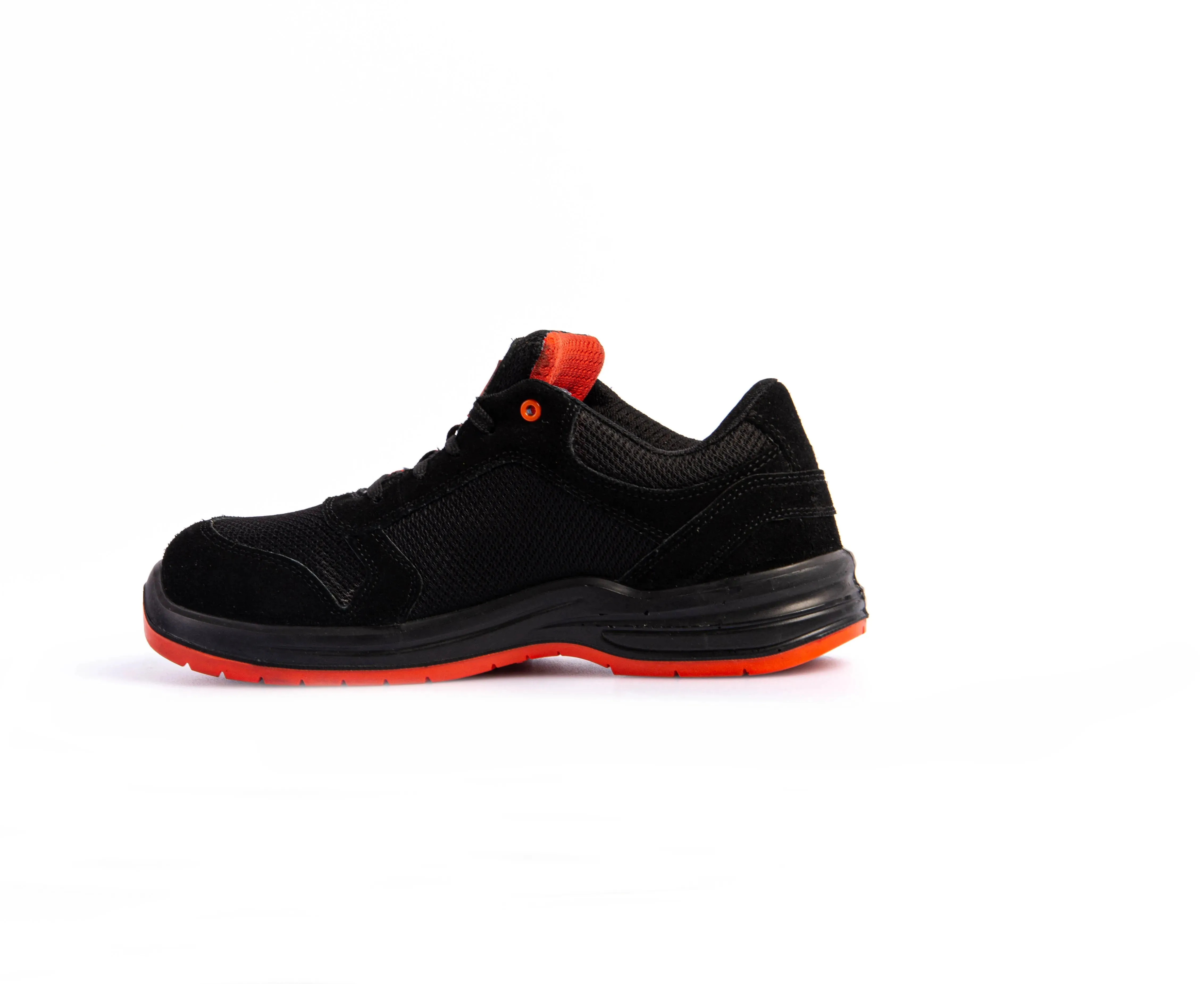 Unbreakable U117 Reef Low S1P Black Trainer