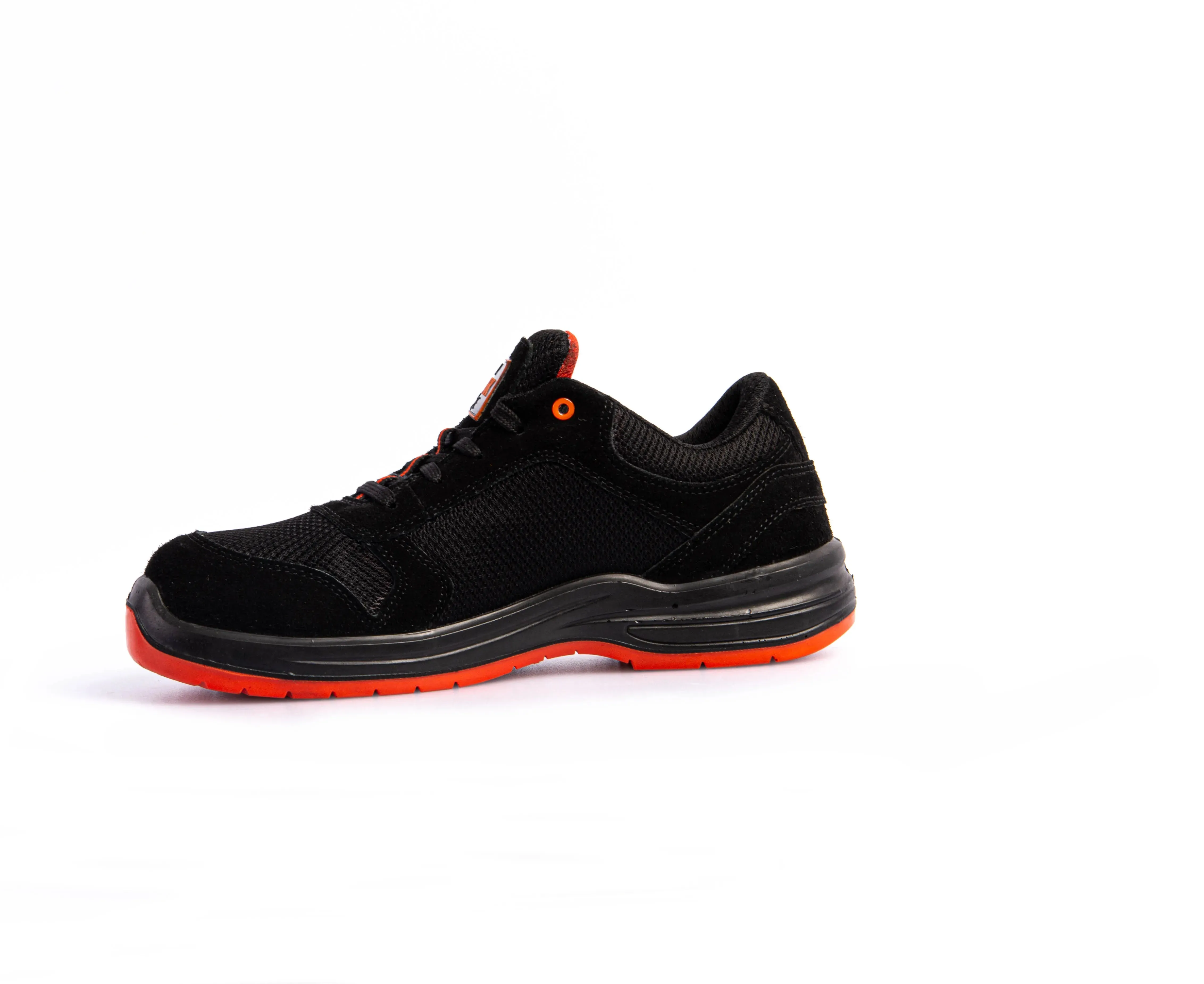 Unbreakable U117 Reef Low S1P Black Trainer