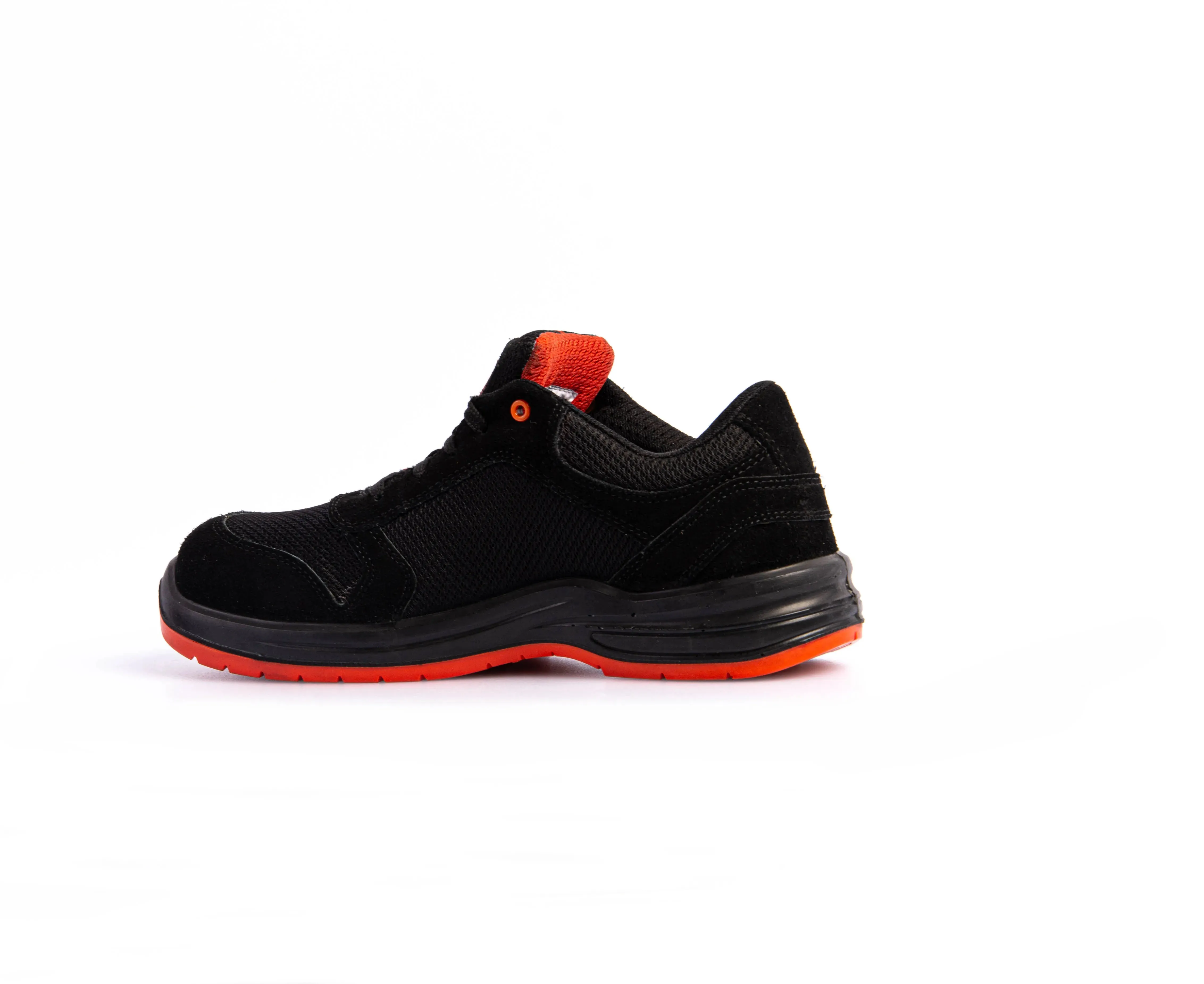 Unbreakable U117 Reef Low S1P Black Trainer