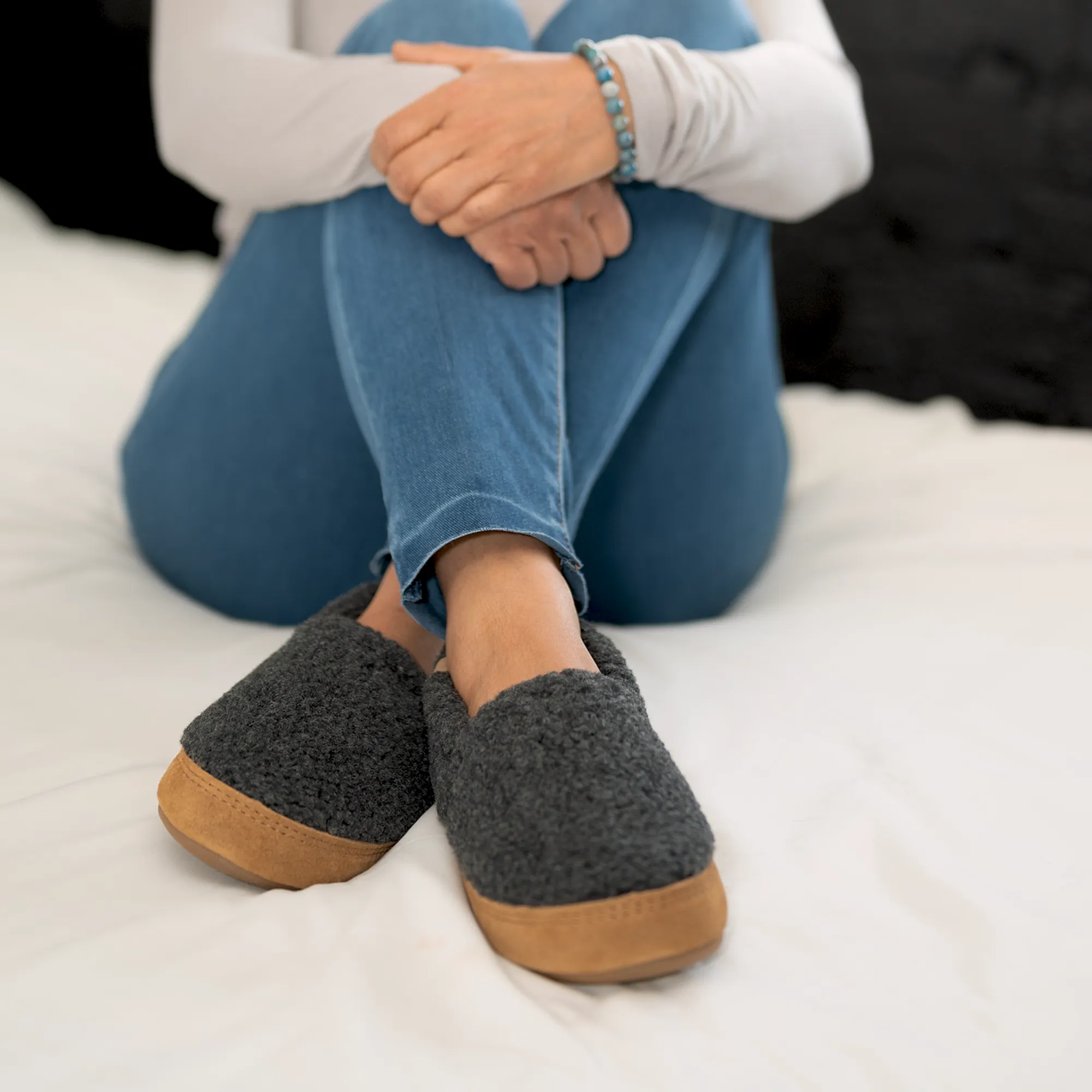 Women's Classic Moccasin Slipper